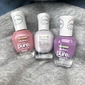 Sally Hansen pure lasting colour nail polish